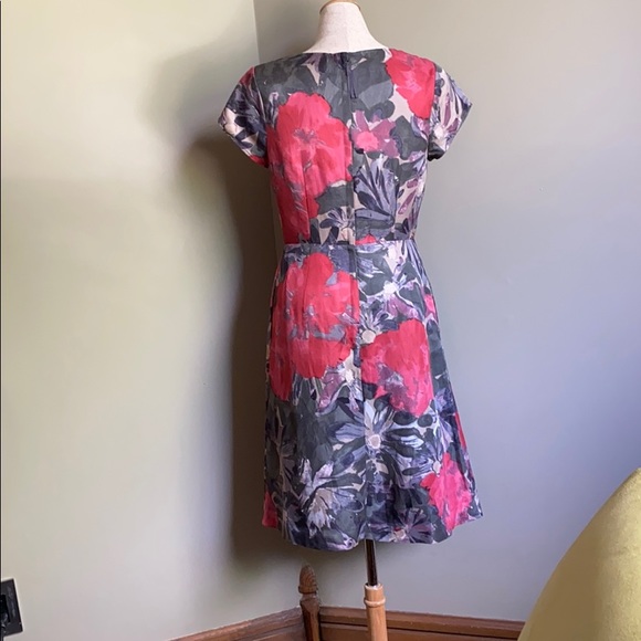 NWT!! Banana Republic MadMen Begonias Print Dress - Picture 6 of 9